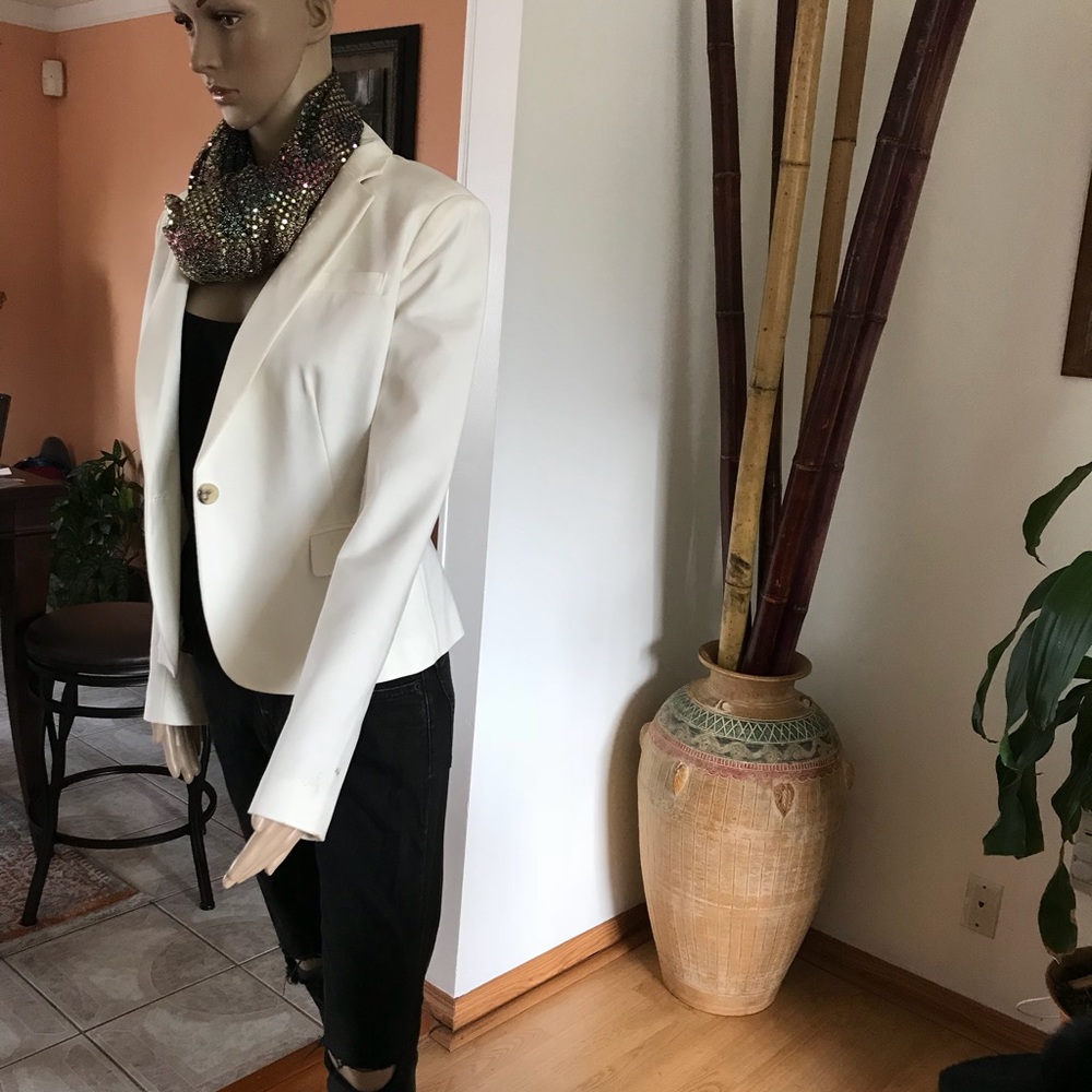 Jacket - Picture 2 of 4